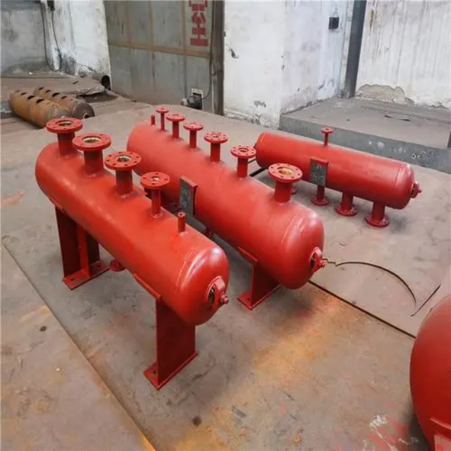 山丹分集水器安装高度